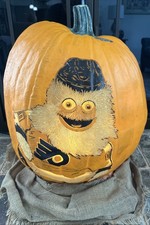 Philadelphia Flyers Gritty Large Light Up Hand Carved Pumpkin LOCAL PICK UP