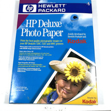 HP Deluxe Glossy Photo Paper 20 Sheets 8.5 x 11 in