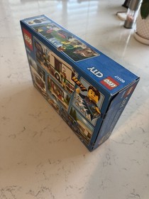 Lego 60117 City Van & Caravan - New In Box - LEGO City Town Creator Space Sets