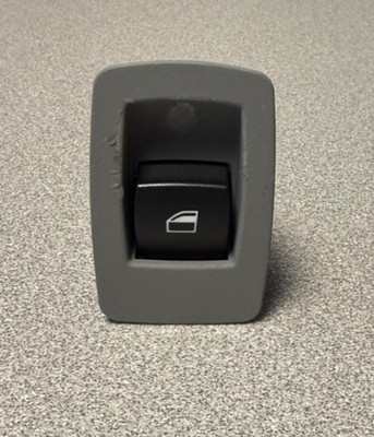 06-11 BMW E90 3 SERIES FRONT RIGHT WINDOW SWITCH 6 935 534 AI 03 USED OEM