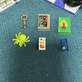 LEGO Harry Potter: Hogwarts Classrooms (4721) 98% Complete