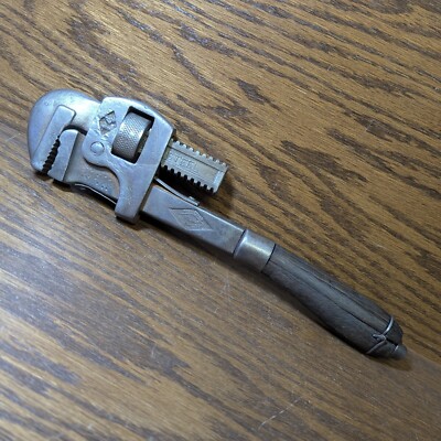 Vintage Walworth Stillson Pipe Wrench 14  - Old Wood Handle - For Restoration