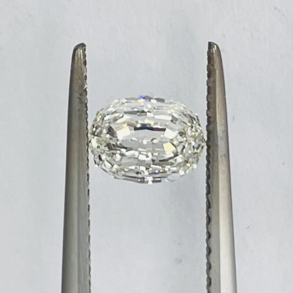 GIA Certified Natural Loose Diamond Oval Cut 1.03 Carat I Color VS1 Clarity - Image 3 of 4
