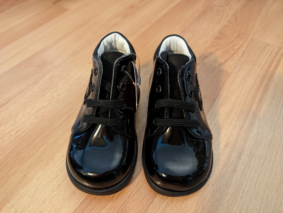 ¡NUEVO! Botas ELEFANTEN charol negro con flores talla infantil EE. UU. 3 W UE 18W Foto 3 de 4