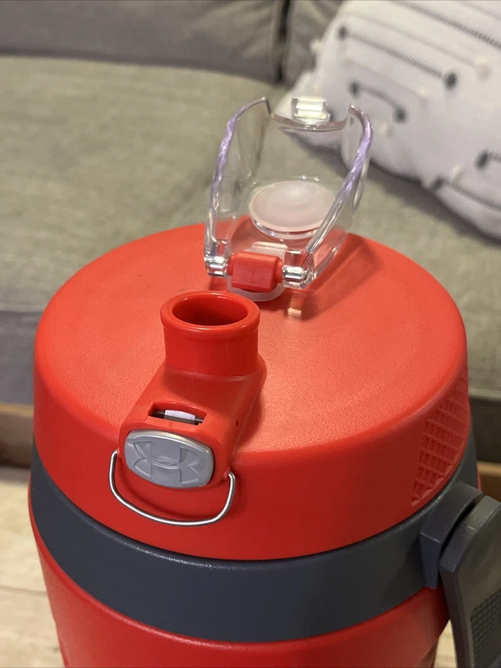 Under Armor Sideline Jug Foam Insulated Bottle 64 Oz Red Gray Fence Hooks Sports - Image 4 of 4