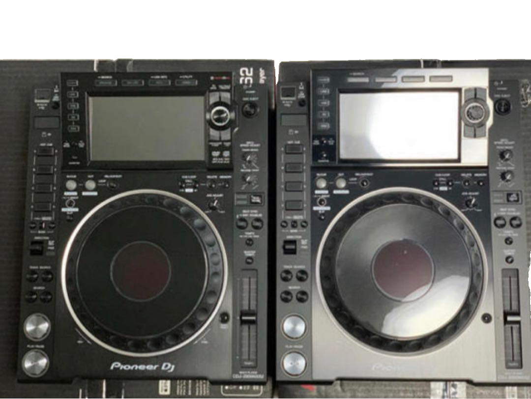 Pioneer DJ CDJ-2000NXS2 Pair x2 Digital Pro Multi Player Decks
