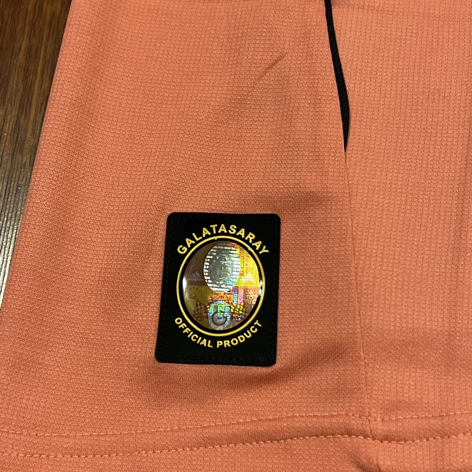 2010-11 Galatasary AS SK Men's Soccer Third Jersey XL Extra Large Turkey - Image 3 of 4