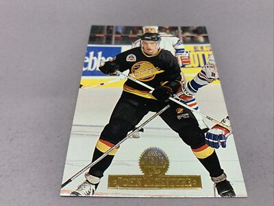 1994 Donruss The Leaf Set Hockey Card #365 John McIntyre Vancouver Canucks