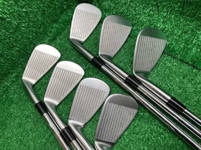 Mizuno JPX 921 TOUR Iron Set 7 Clubs 4-Pw Dynamic Gold S400 Stiff Flex - Image 2 of 4