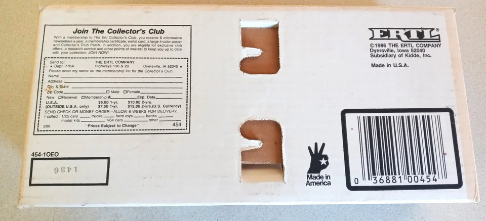 ERTL 1986 Case International Square Baler 1/16 Scale Diecast: New in box - RARE - Image 3 of 4