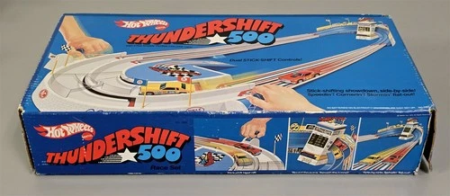 X-155 VINTAGE 1970'S MATTEL HOTWHEELS FLYING COLORS THUNDERSHIFT 500 RACE SET