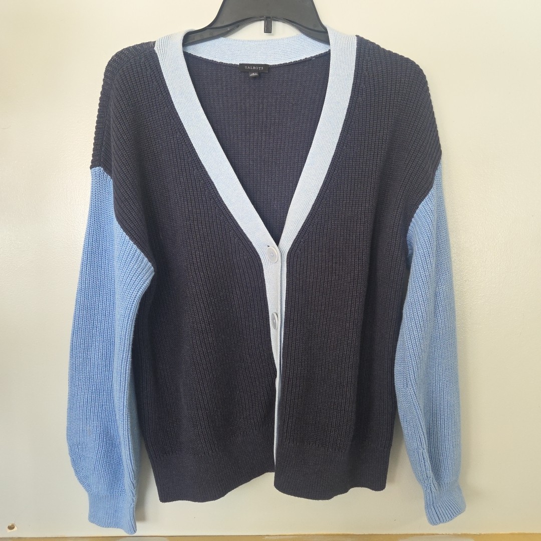 Talbots mixed cable long V-neck button Front Card… - image 2