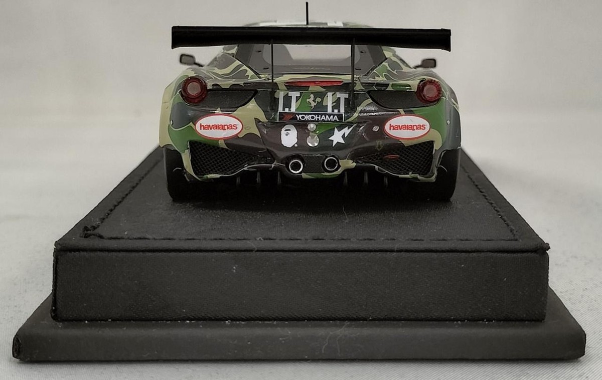 Miniature BBR 1/18 Ferrari 458 GT3 2012 Drapeau Italien - Édition Limitée #8/10, Résine