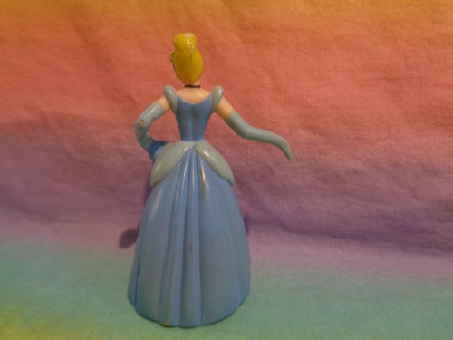 Disney Princess Cinderella Blue Dress PVC Figure / Cake Topper - Picture 5 of 8