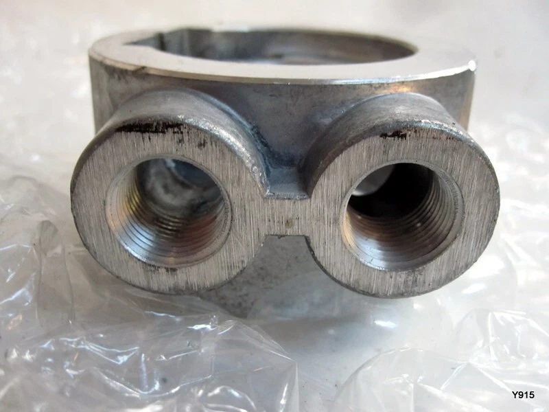 FLEX A LITE OIL FILTER SANDWICH ADAPTER HOUSING 30601 6408692 no O ring - Image 2 of 4