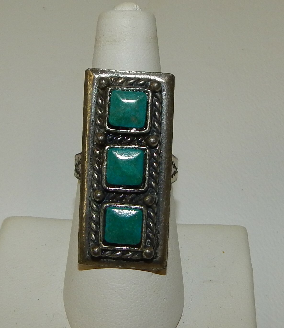 Vintage Rectangular 3-Stone Turquoise Ring - Hall… - image 2