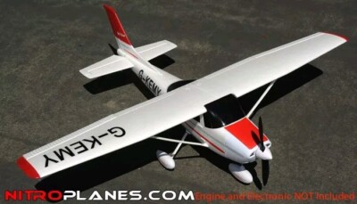 Airfield Sky Trainer Cesnna WING SET ONLY Includes  4) 3 blade Props