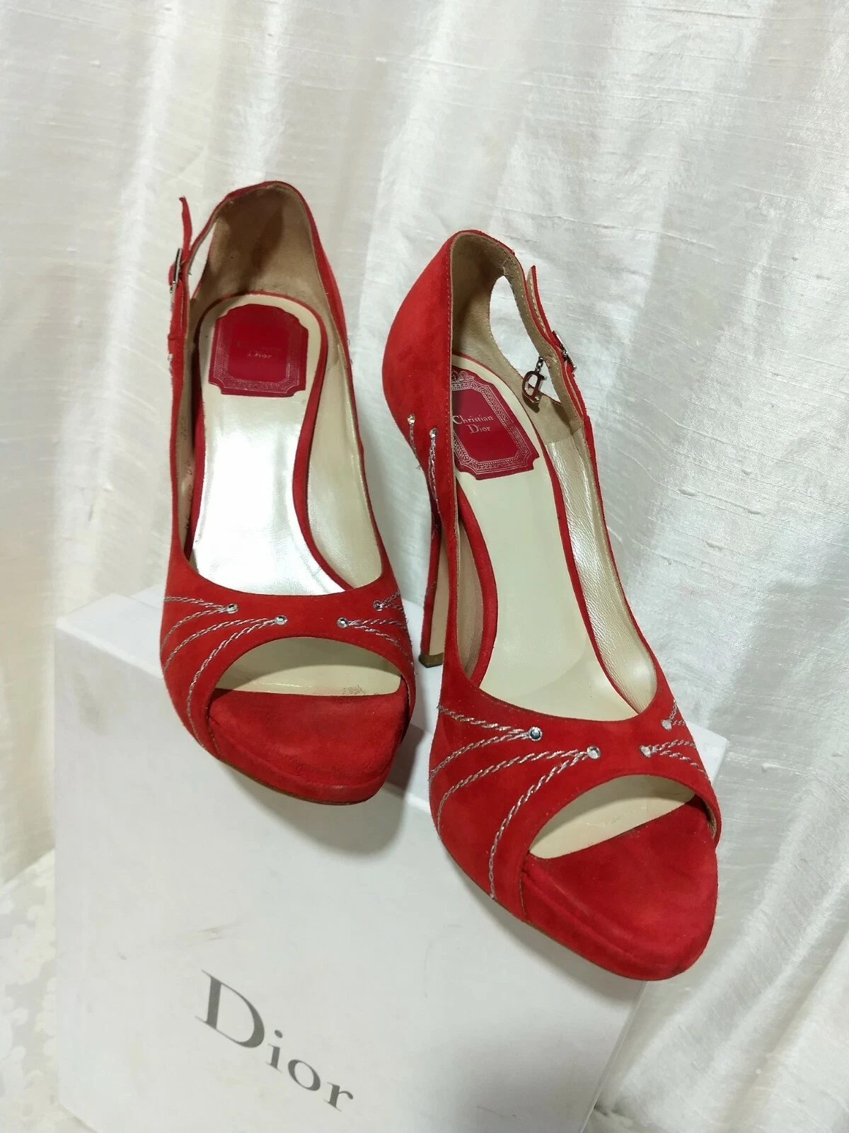 Chaussures Christian Dior talons aiguilles bout pointu en daim rouge euro 36,5 US taille 6,5