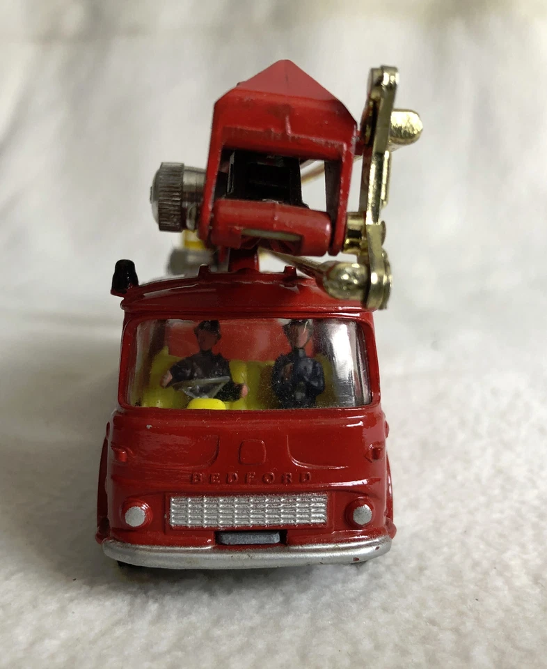Corgi Major 1127 Simon Snorkel Fire Engine - Bild 2 von 4