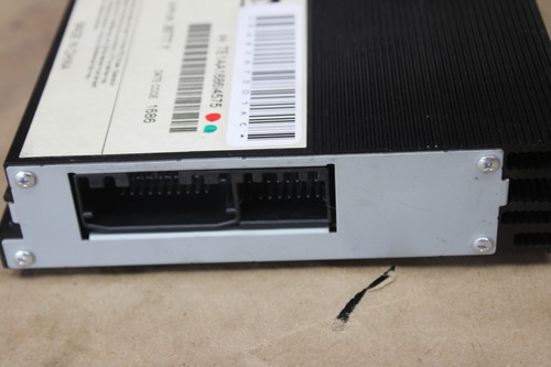16-23 CHARGER CHALLENGER 300 AUDIO RADIO AMPLIFIER OEM 68267301AC - Foto 3 di 6