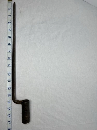 Unidentified Socket Bayonet