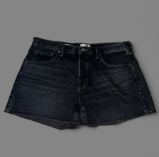 Black 90s baggy denim shorts