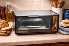 New Old Stock 1981 Norelco Philips T04400 Toaster Oven 