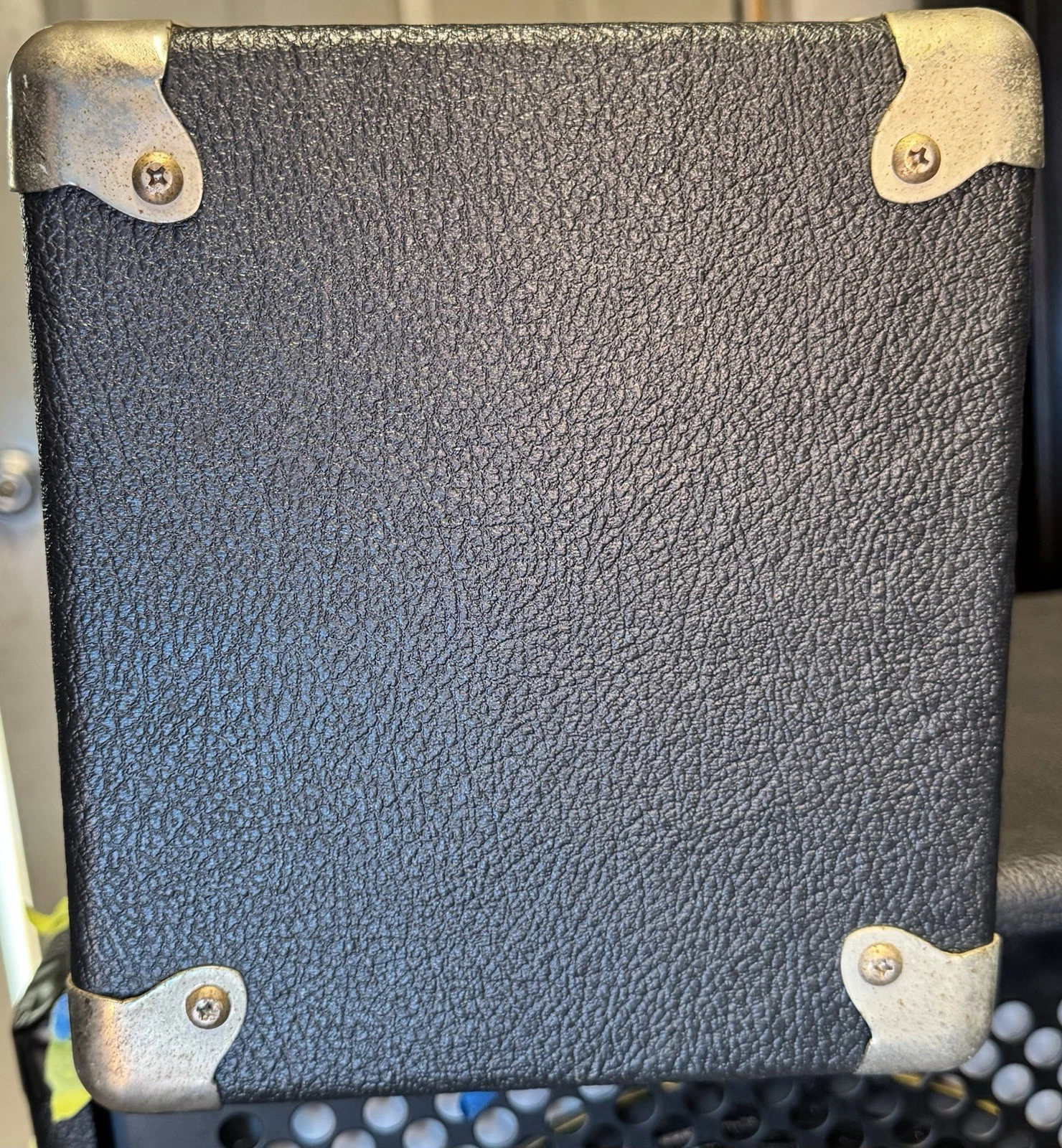 Picture 2 of 5