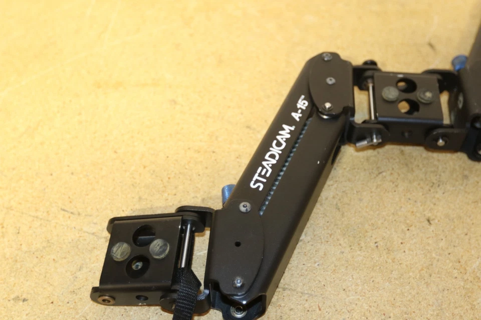 Brazo Tiffen Steadicam A15 como en la foto Foto 3 de 4