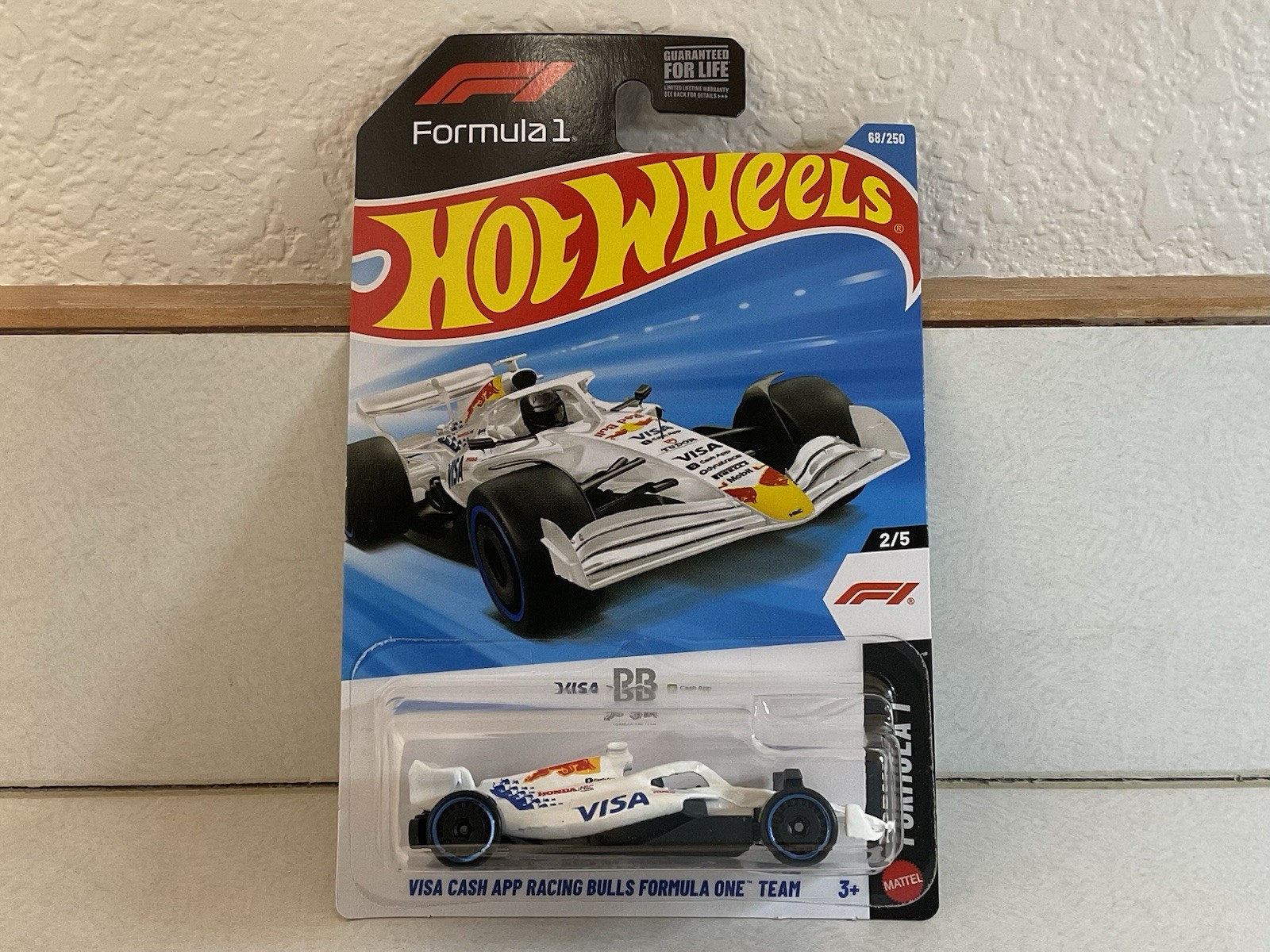 Hot Wheels Visa Cash App Racing Bulls Formula One Team (68/250) - Formula 1 #2/5