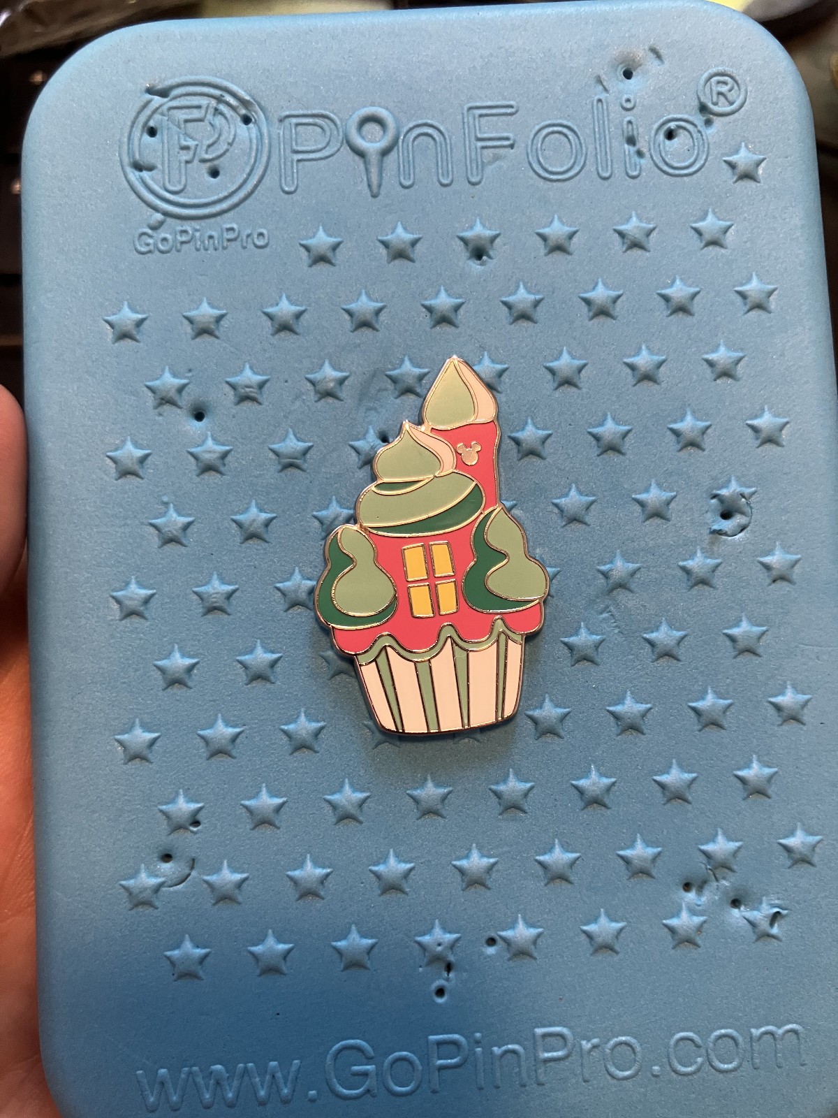 Disney Parks 2025 Hidden Disney Cinderella Castle Cupcake Treats Enamel Pin