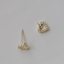 Women Small Heart CZ Diamond Stud Earrings Surgical Steel Jewelry Gift