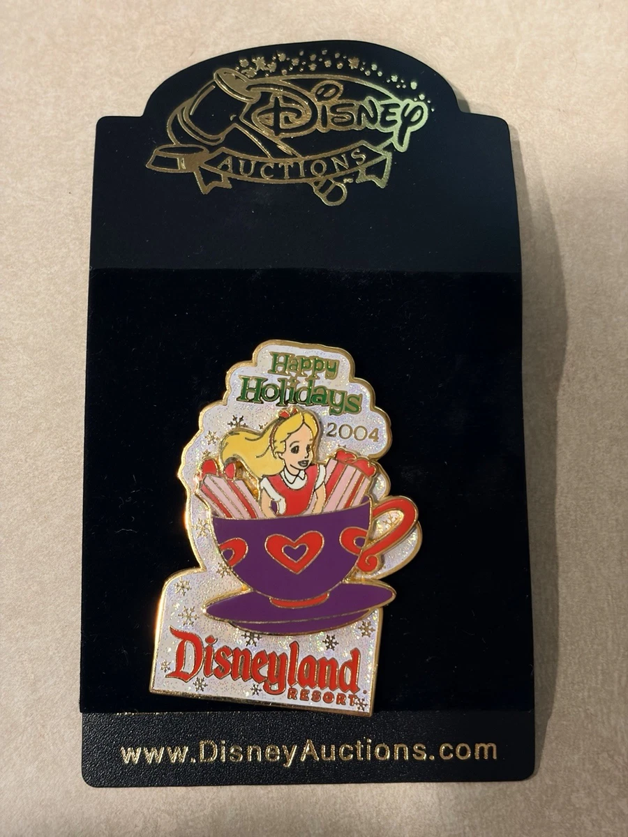 Christmas 2004 Contemporary Disney Pins, Patches & Buttons (1968