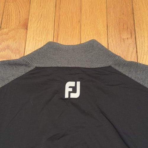 FootJoy Windproof Tech Gray Black Wool Blend 1/2 Zip Sweater Men's Size Small - Picture 5 of 6