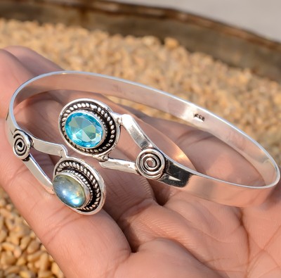 Blue Topaz & Labradorite Gemstone 925 Sterling Silver  Labradorite Blue Topaz 925 Sterling Silver Cuff Bracelet display picture 1