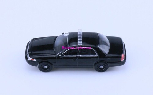 Greenlight 1:64 Black Crown Victoria CV Police Model Diecast Metal Car - Picture 4 of 6