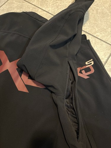 Springfield Armory Hombres Chaqueta Pequeña Suave Chaqueta Negra Abrigo Atlético XD - Imagen 12 de 12
