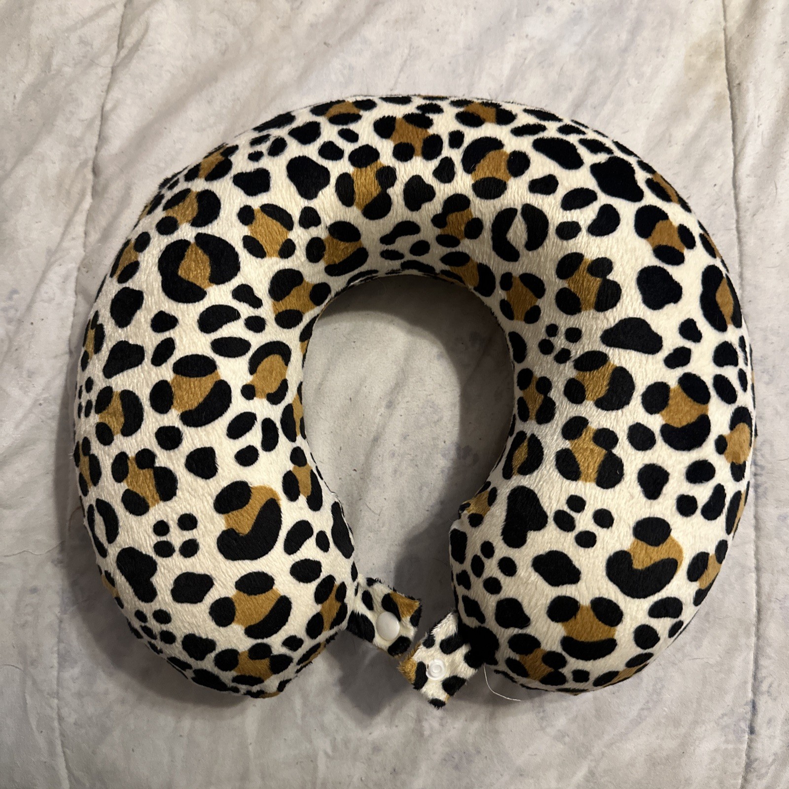 Memory Foam Travel Neck Pillow in Leopard Cheetah Print