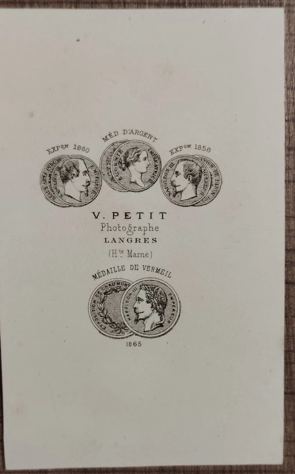 CDV post-mortem ? Fillette. Petit Langres. Photo ancienne enfant 1865 - Photo 3/3