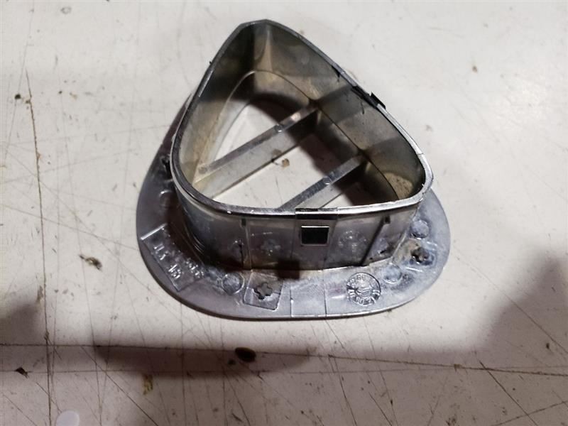 Bentley Continental Flying Spur 06-10 - Front Door Vent Trim OEM  3W0868463