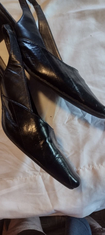 ZAPATOS DE COLECCIÓN Y2K LIZ CLAIBORNE PIEL DE ANGUILA NEGRA HONDA TRASERA, Tacones de 3", Flex, 8,5 M/B Foto 2 de 4