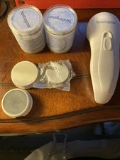 Neutrogena Microdermabrasion System w/ 2 Month Supply 27 Puff Refills HTF RARE