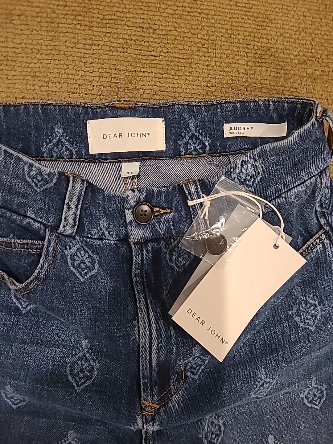 Dear John Denim Audrey, TULIP CREST, WIDE LEG Jeans Size 26
