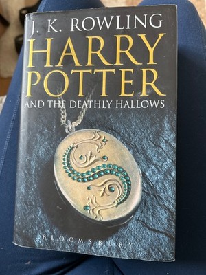 Harry Potter deathly Hallows j.k Rowling good condition