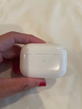 Apple AirPods Pro 2nd Generation Charging Case Replacement USB-C -PLEASE READ