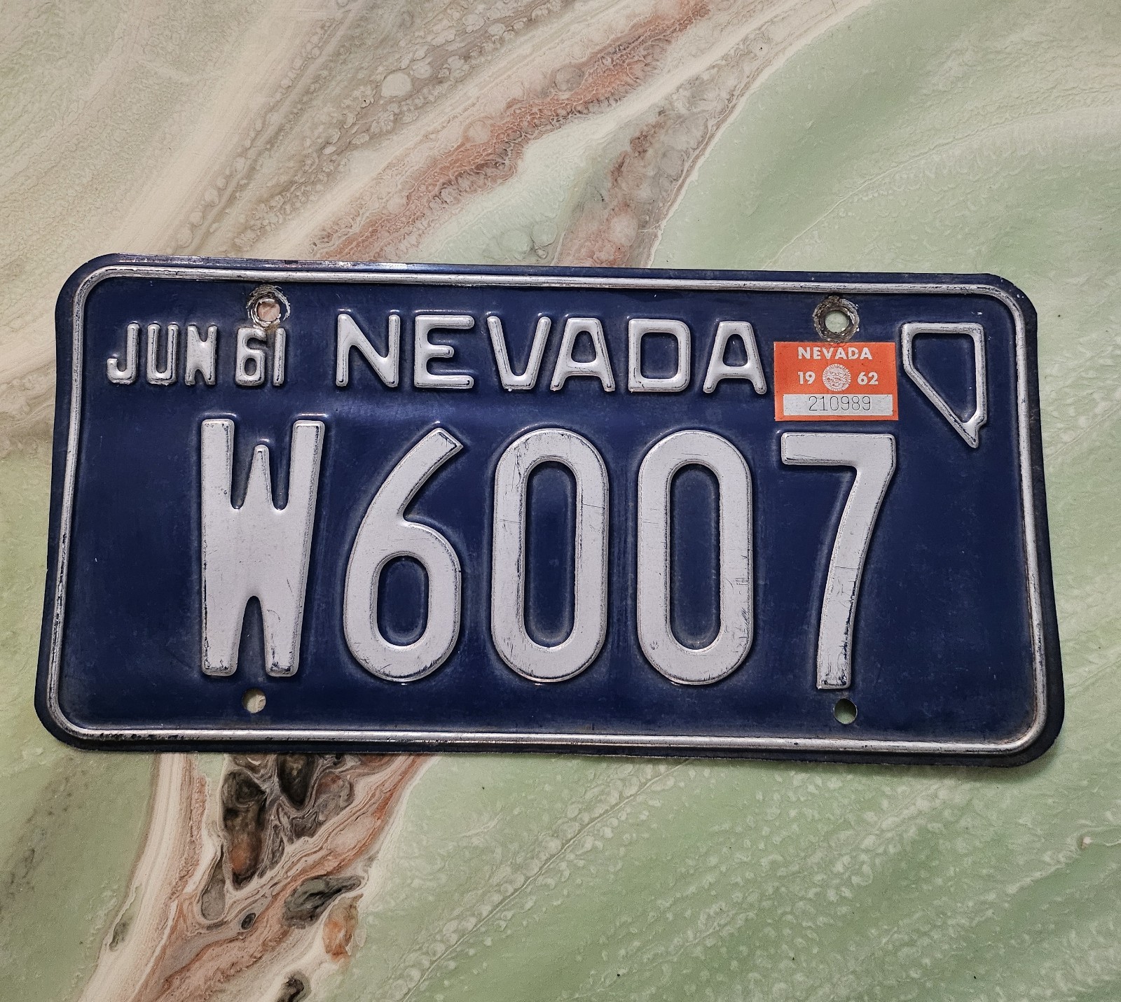 Picture 1 of 5