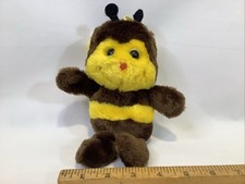 1980 R. DAKIN Plush BEE Stuffed Animal VGUC 8  Tall Some Nutshell Filling Rare 