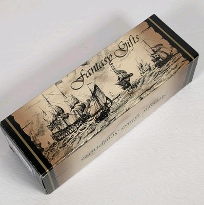 Golden Hind Glas Schiff in einer Flasche Skulptur Vintage Fantasy Geschenke verpackt vergoldet