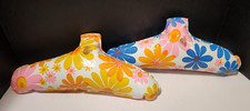 Vintage Inflatable Plastic Hangers Retro Flower Power Floral Set of 2 60 s 70 s