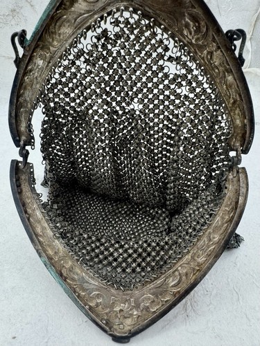 Antique 1920s German Silver Chain Mesh Purse Handbag Repousse Frame NEEDS REPAIR - Picture 15 of 24